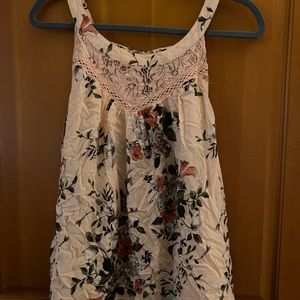 Super pretty torrid summer top